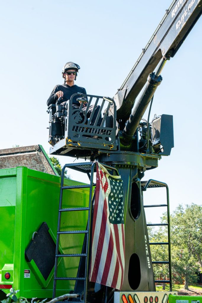 Yoder's Grapple Service owner-operator on site in Southwest Florida